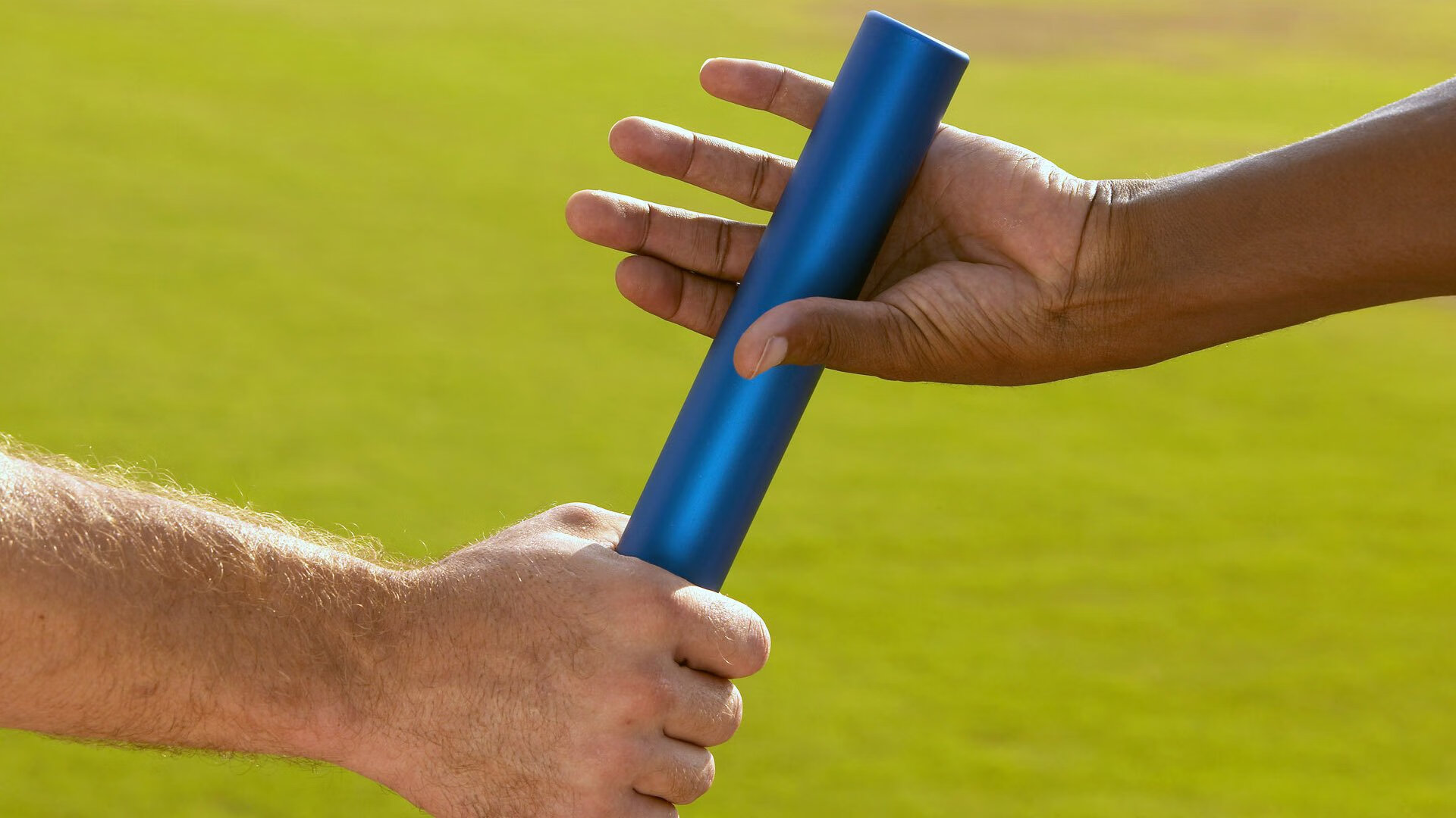 绿色节能“智慧场馆”示范工程在行业内广泛应用，行业绿色转型加快